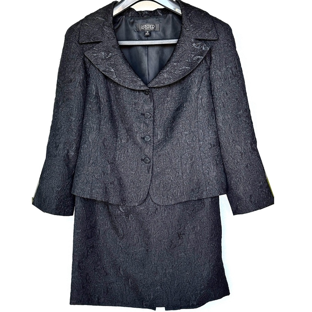 Kasper Women's Charcoal Textured Blazer and Skirt Set
